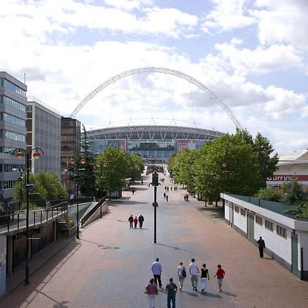 Premier Inn London Wembley Park Eksteriør billede