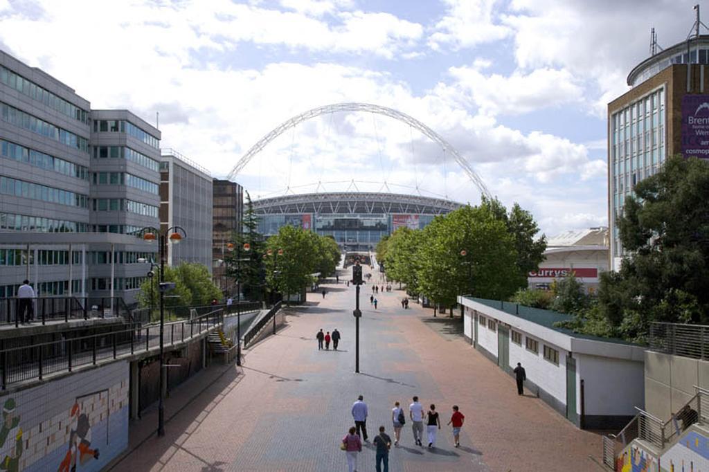 Premier Inn London Wembley Park Eksteriør billede