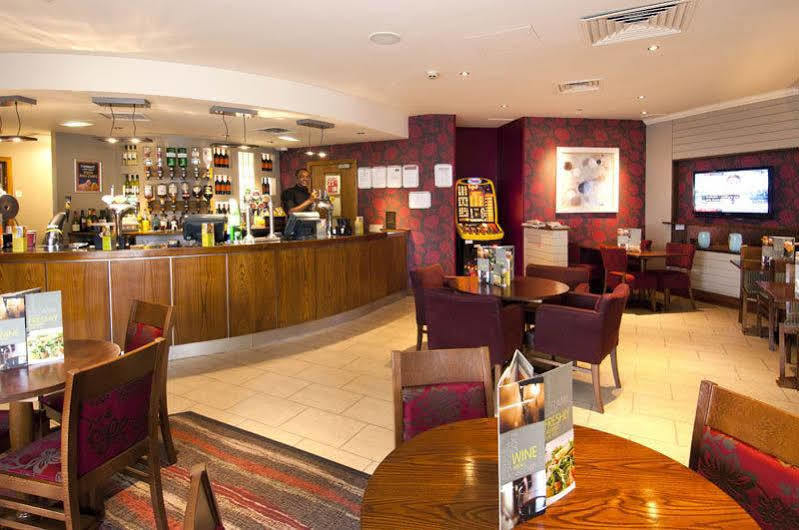 Premier Inn London Wembley Park Eksteriør billede